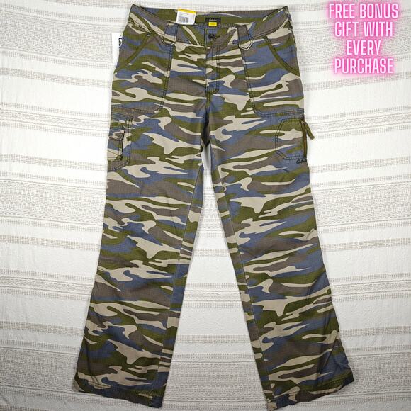 Cabela’s Green Camo Cargo Pants 100% Cotton Size 12/32 New With Tags - Picture 1 of 11